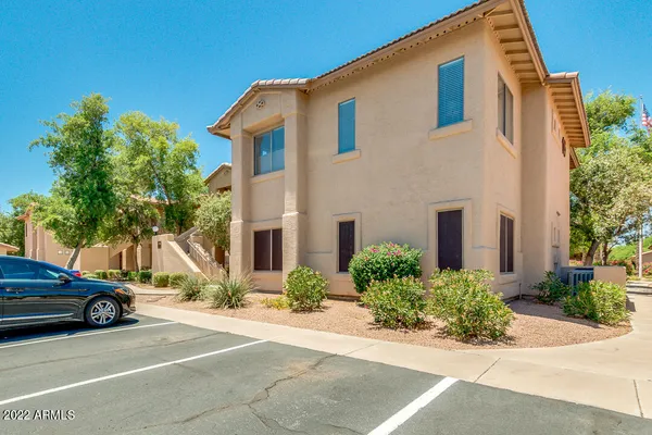 $3,600 | 1351 North Pleasant Drive, Unit 2092, Chandler, AZ 85225