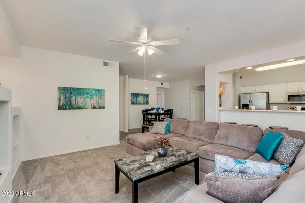 $3,600 | 1351 North Pleasant Drive, Unit 2092, Chandler, AZ 85225
