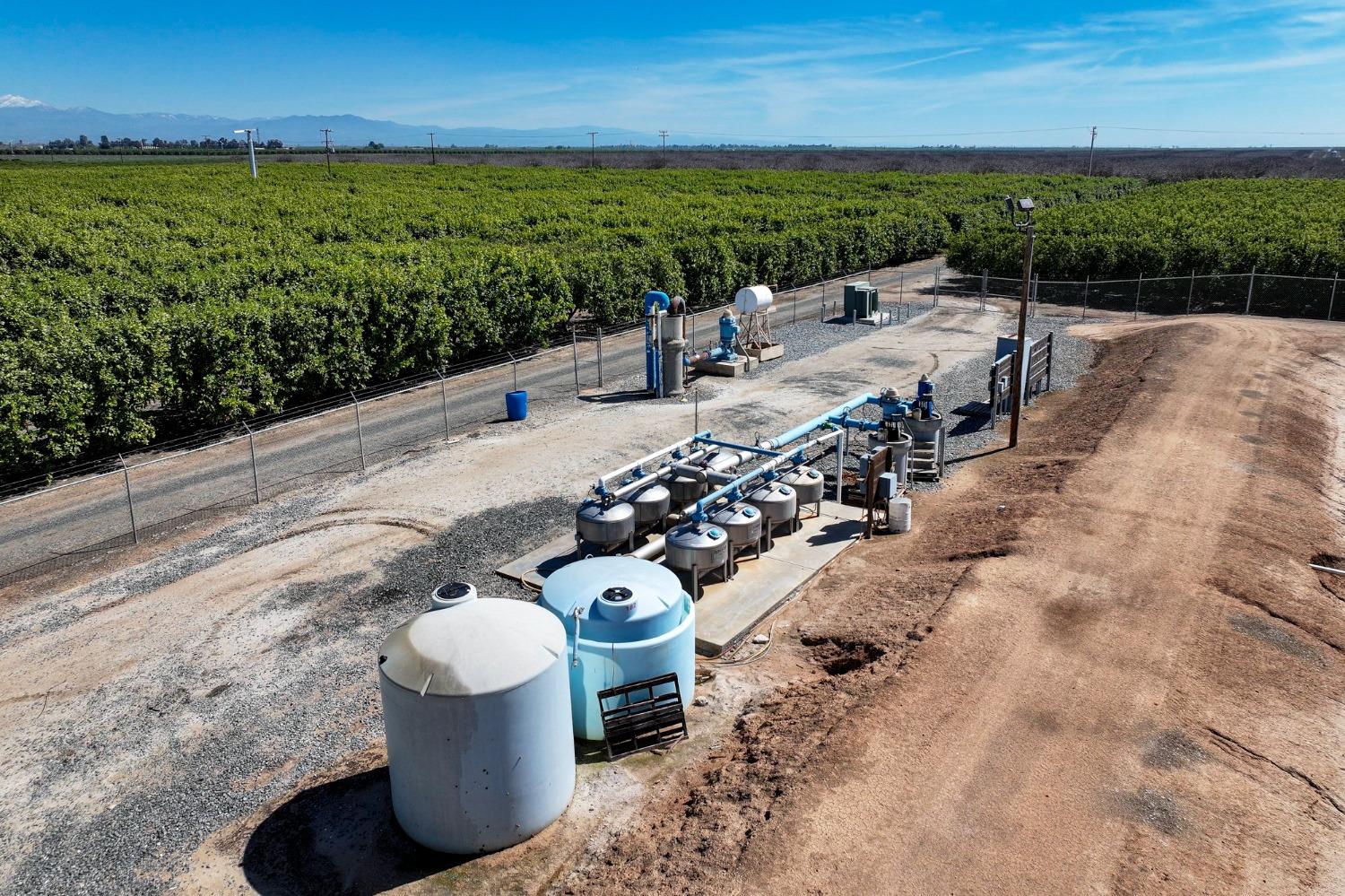 21865 Ave 92 Terra Bella, CA 93270 - Photo 12 of 24