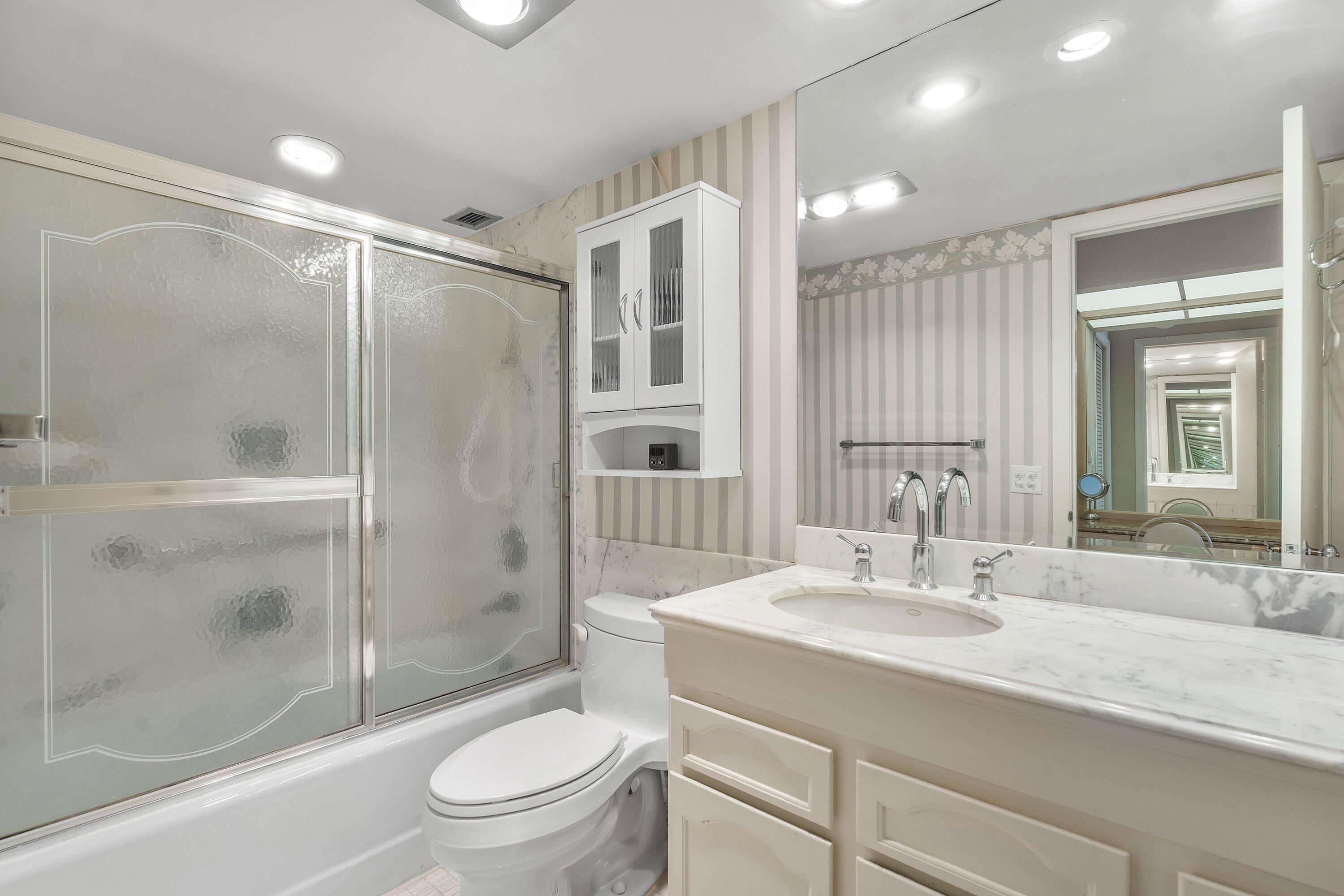 600 South Ocean Boulevard, Unit 1007 Boca Raton, FL 33432 - Photo 9 of 28 019-600SouthOceanBoulevard-1007-BocaRato
