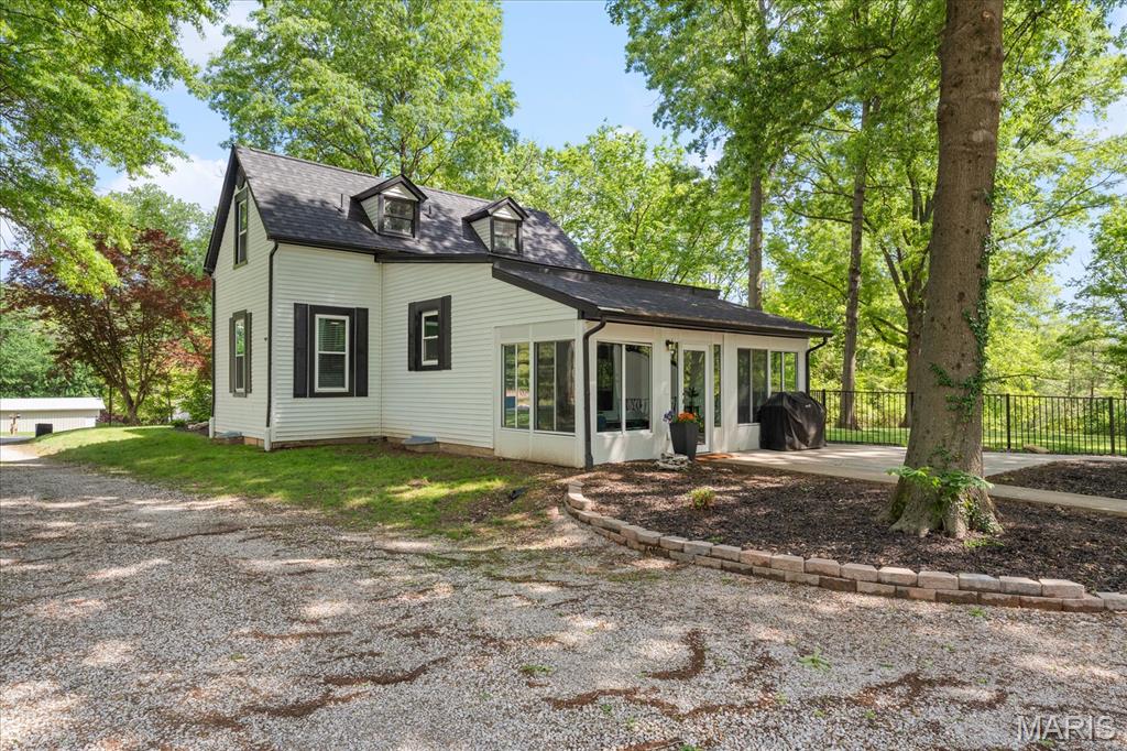 2913 Old Caseyville Road Swansea, IL 62226 - Photo 9 of 51