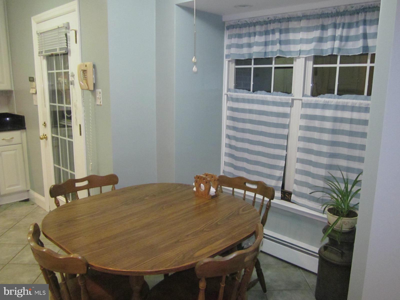 8418 Park Road Pasadena, MD 21122 - Photo 17 of 30 Kitchen Breakfast Area