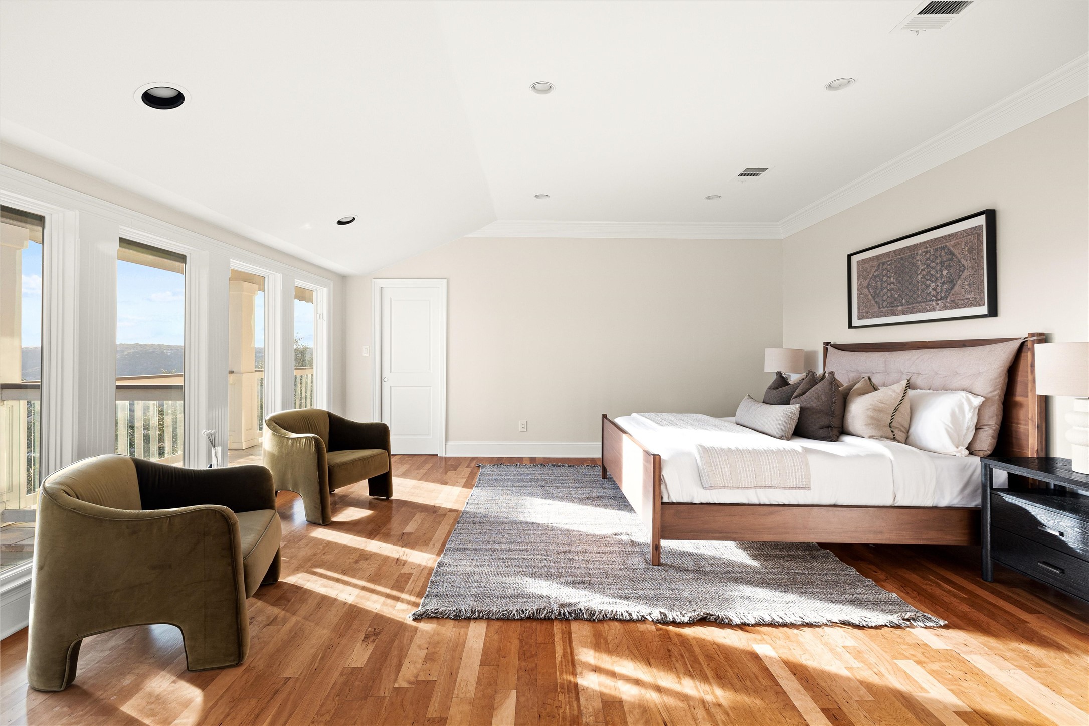 5301 Valburn Circle Austin, TX 78731 - Photo 17 of 39 a living room with furniture and a rug
