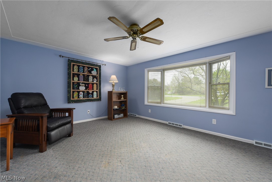 3276 Center Road Avon, OH 44011 - Photo 3 of 33