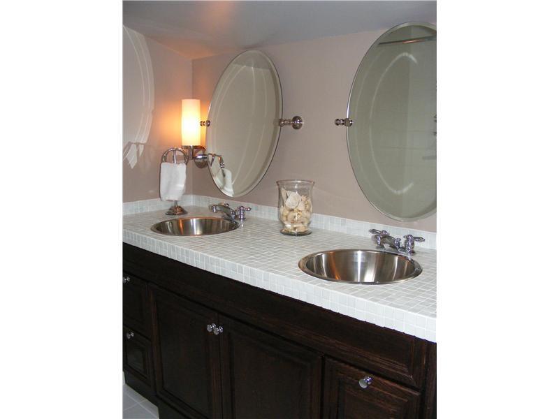 78 Surfsite Road South Portland, ME 04106 - Photo 14 of 28 Bathroom.