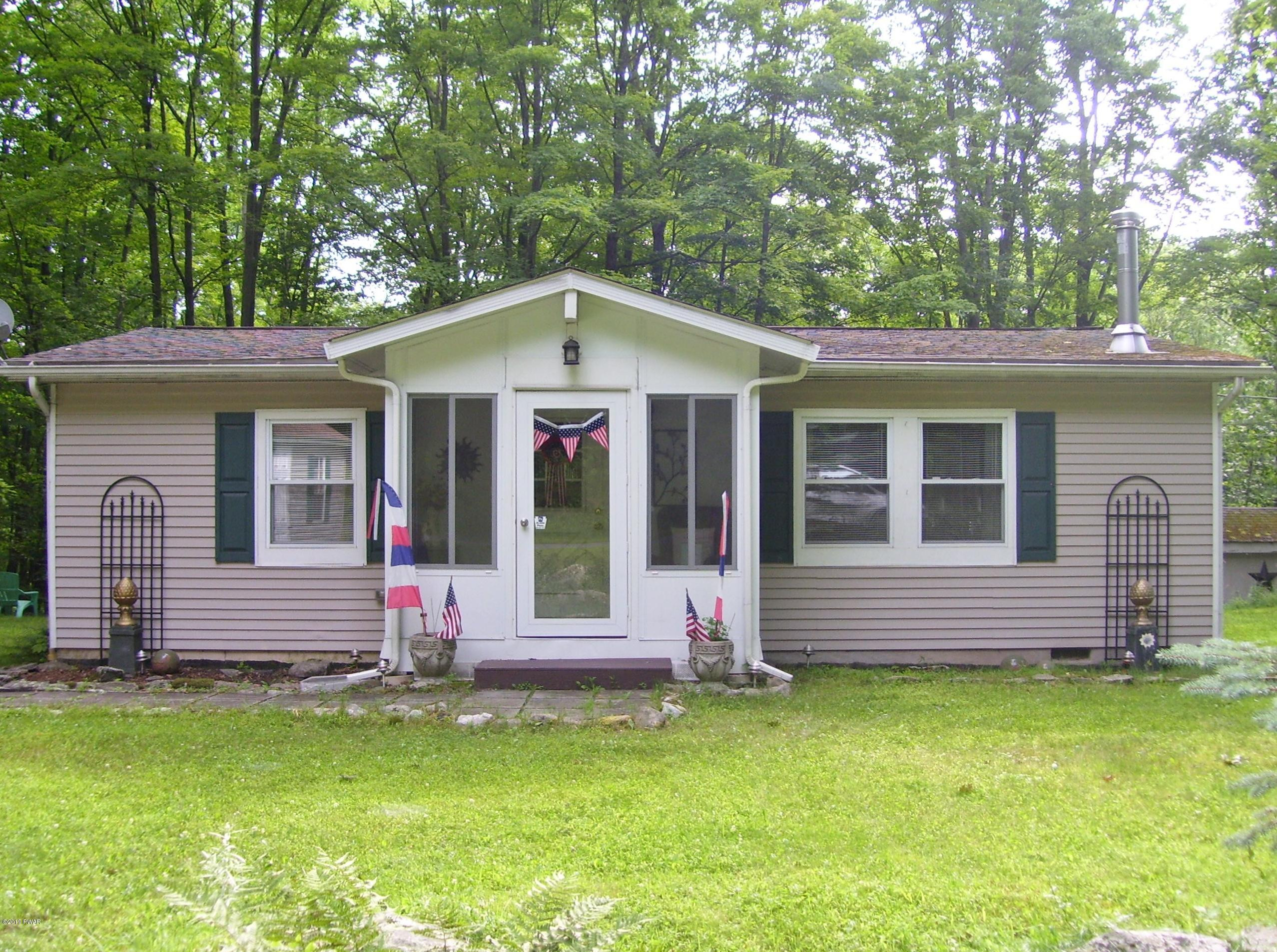 26 Ferris Road Hawley, PA 18428 - Photo 3 of 52 Front View