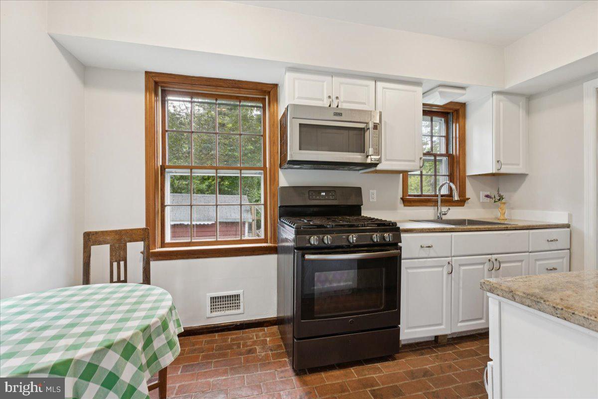 1036 Canal Road Princeton, NJ 08540 - Photo 10 of 35 Gallery Image 10