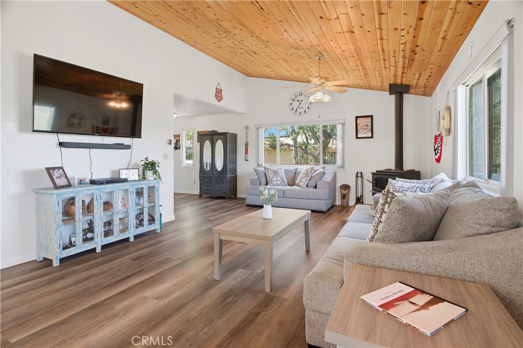 2515 Shoreline Road Bradley, CA 93426 - Photo 12 of 46