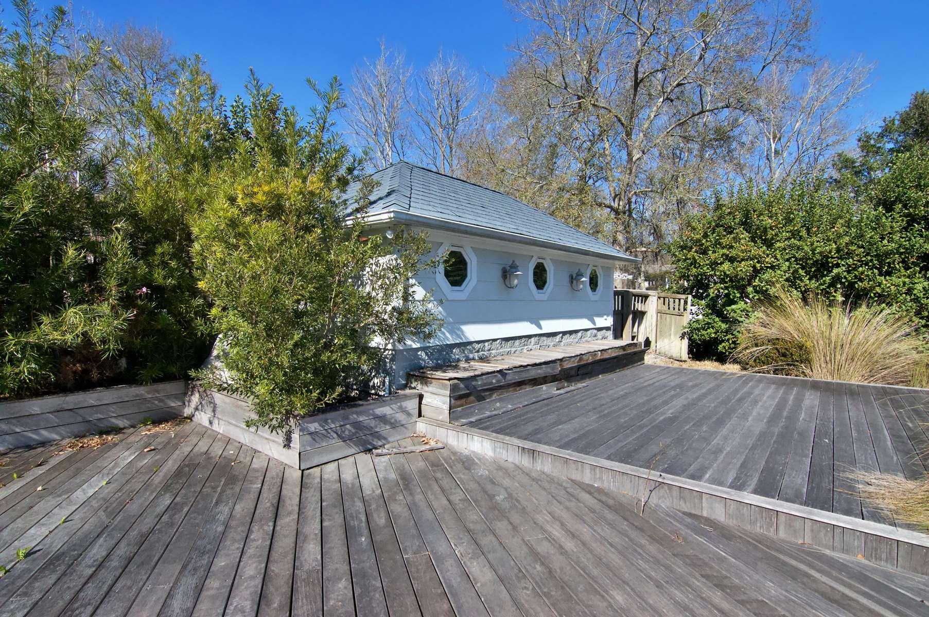 5718 Captain Kidd Road Hollywood, SC 29449 - Photo 11 of 100 14