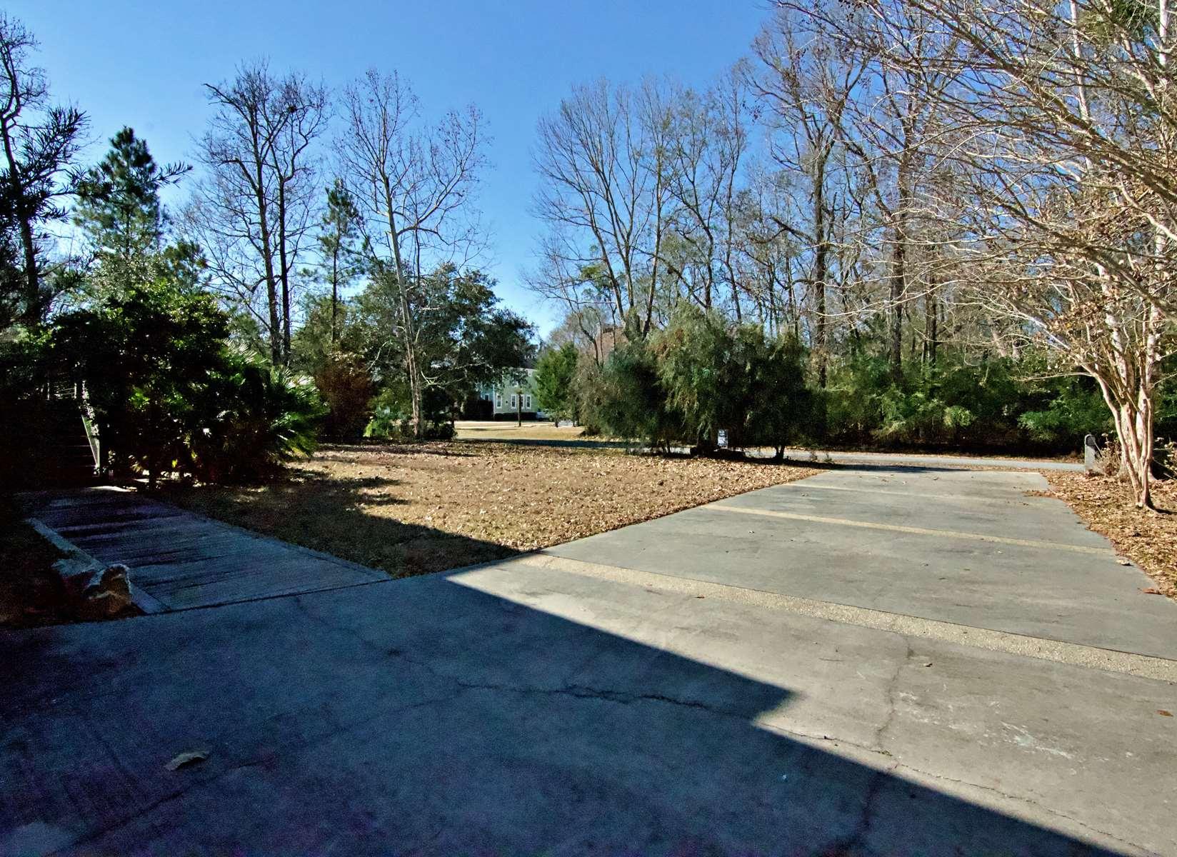 5718 Captain Kidd Road Hollywood, SC 29449 - Photo 79 of 100 185