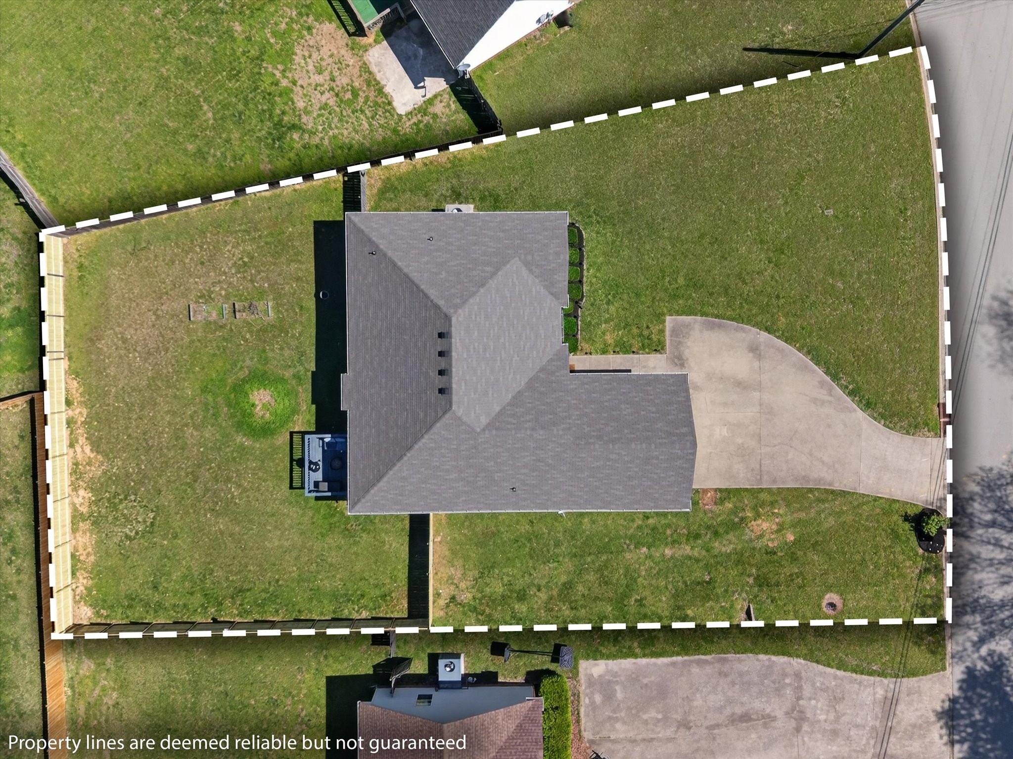 1630 Windriver Road Clarksville, TN 37042 - Photo 3 of 30