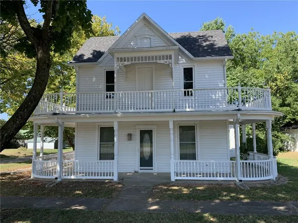 $70,000 | 105 South Broad Street, Toronto, KS 66777