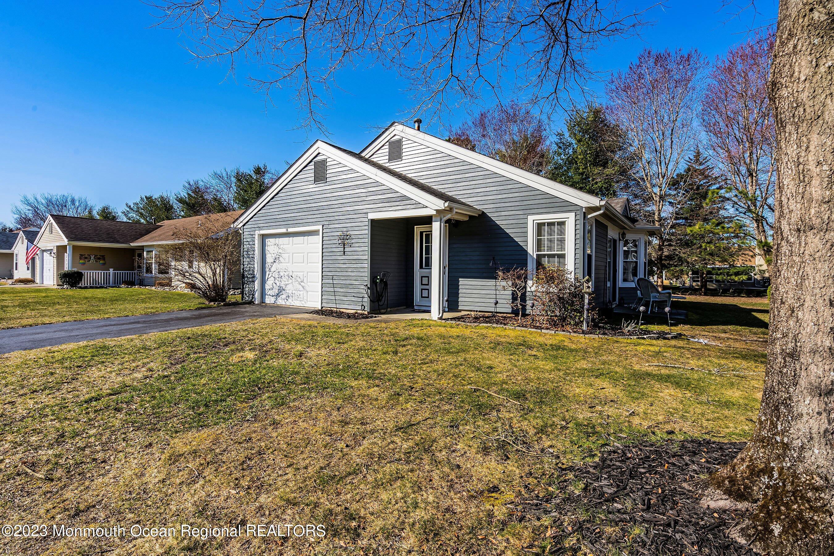 18 Sheffield Drive Forked River, NJ 08731 - Photo 3 of 22 03-Front Right