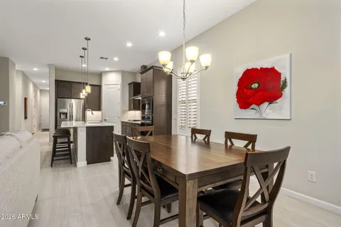$925,000 | 6610 East Marisa Lane, Phoenix, AZ 85054