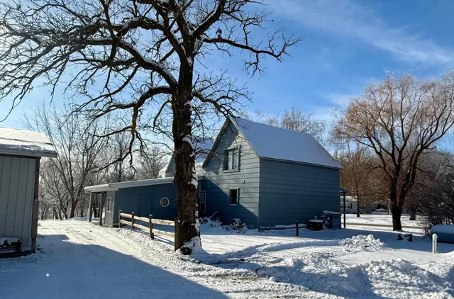 $325,000 | 11328 County 11, Sauk Centre, MN 56378