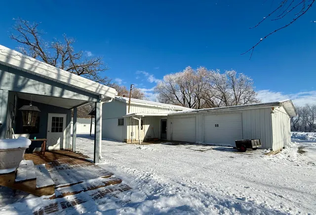 $325,000 | 11328 County 11, Sauk Centre, MN 56378