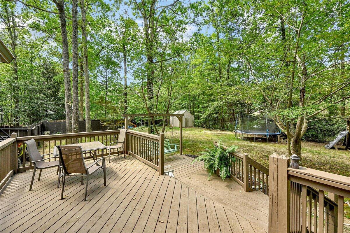 1402 Shades Road Jasper, AL 35504 - Photo 4 of 31 22-SES_6852