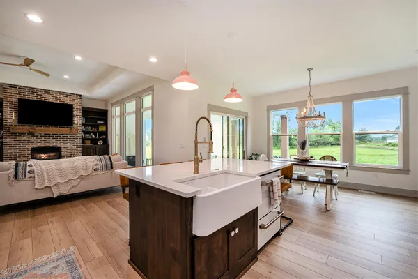 $805,000 | 4584 34th Street, Zeeland, MI 49464