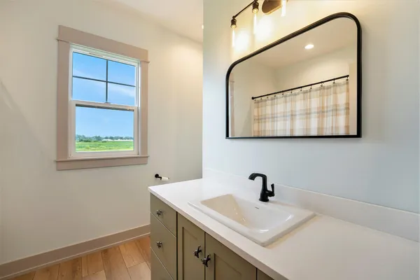 $805,000 | 4584 34th Street, Zeeland, MI 49464