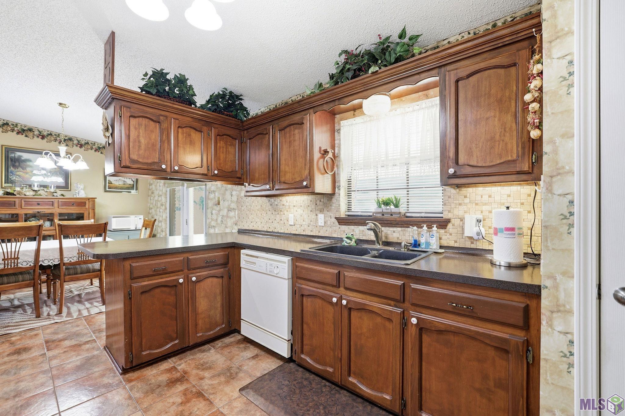 18029 Holly Ridge Drive Hammond, LA 70403 - Photo 9 of 22
