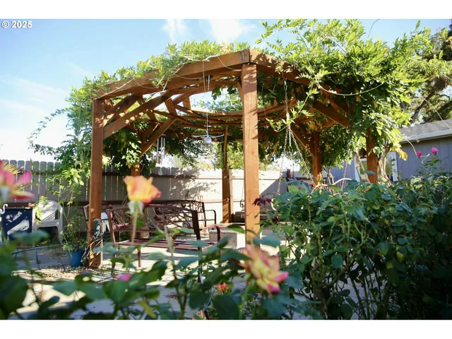 a view of outdoor space yard and mountain view