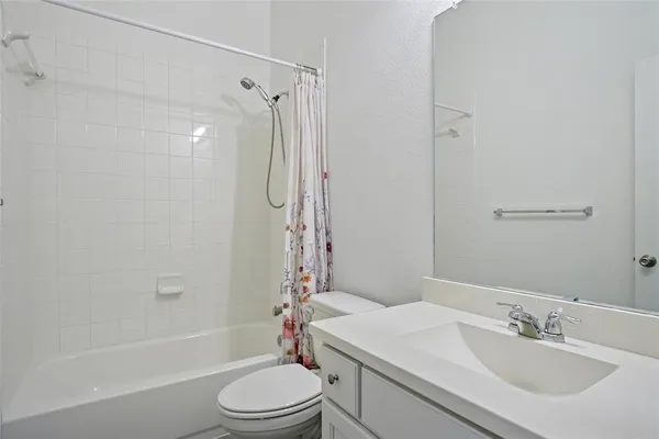 $3,600 | 525 Overton Avenue, Celina, TX 75009