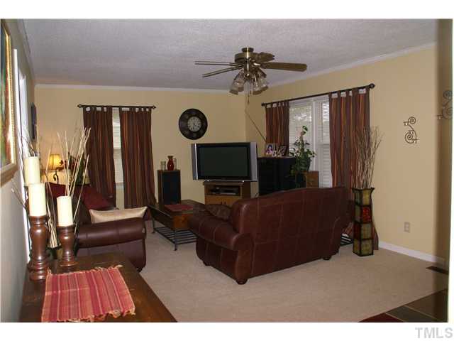 1720 Green Pace Road Zebulon, NC 27597 - Photo 5 of 12 Gallery Image 5