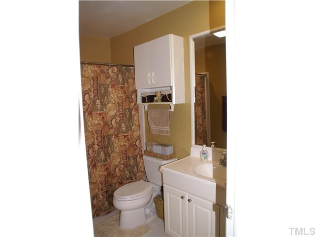1720 Green Pace Road Zebulon, NC 27597 - Photo 7 of 12 Gallery Image 7