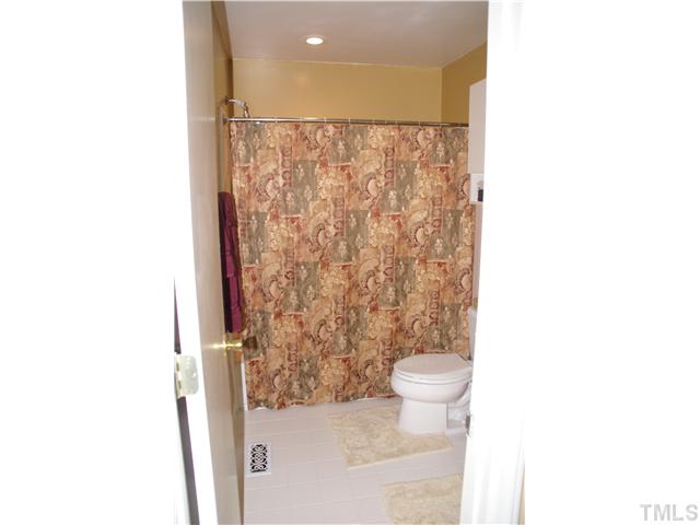 1720 Green Pace Road Zebulon, NC 27597 - Photo 8 of 12 Gallery Image 8