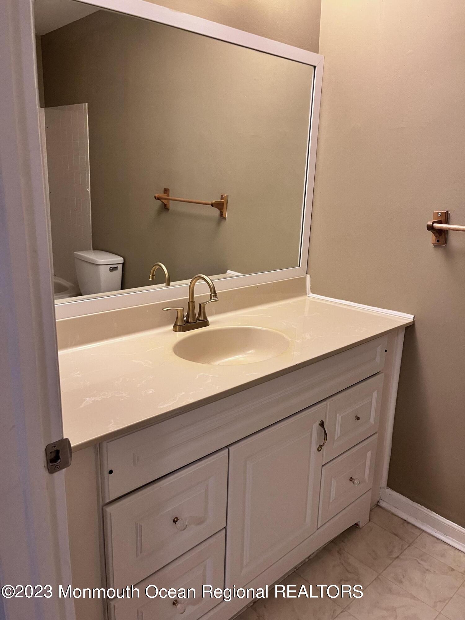 37 Atlantis Terrace Freehold, NJ 07728 - Photo 13 of 21 D5F125B7-2DB1-45B4-938B-8A8067146756