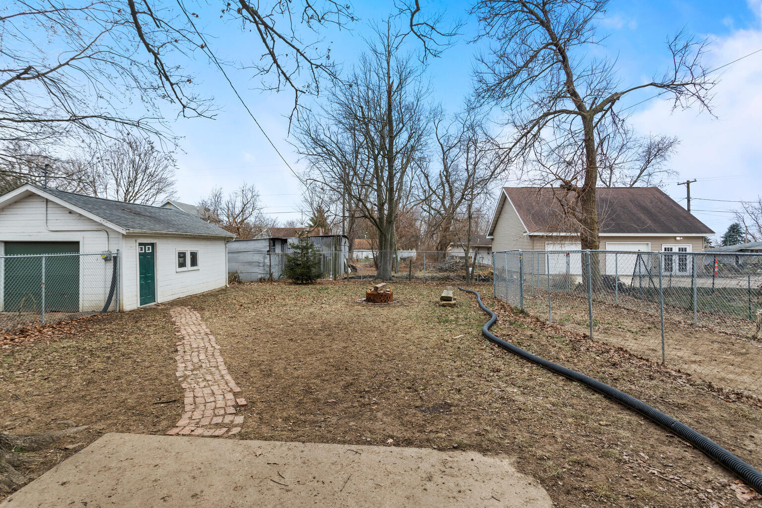 615 High Street Weldon, IL 61882 - Photo 36 of 39 Gallery Image 36