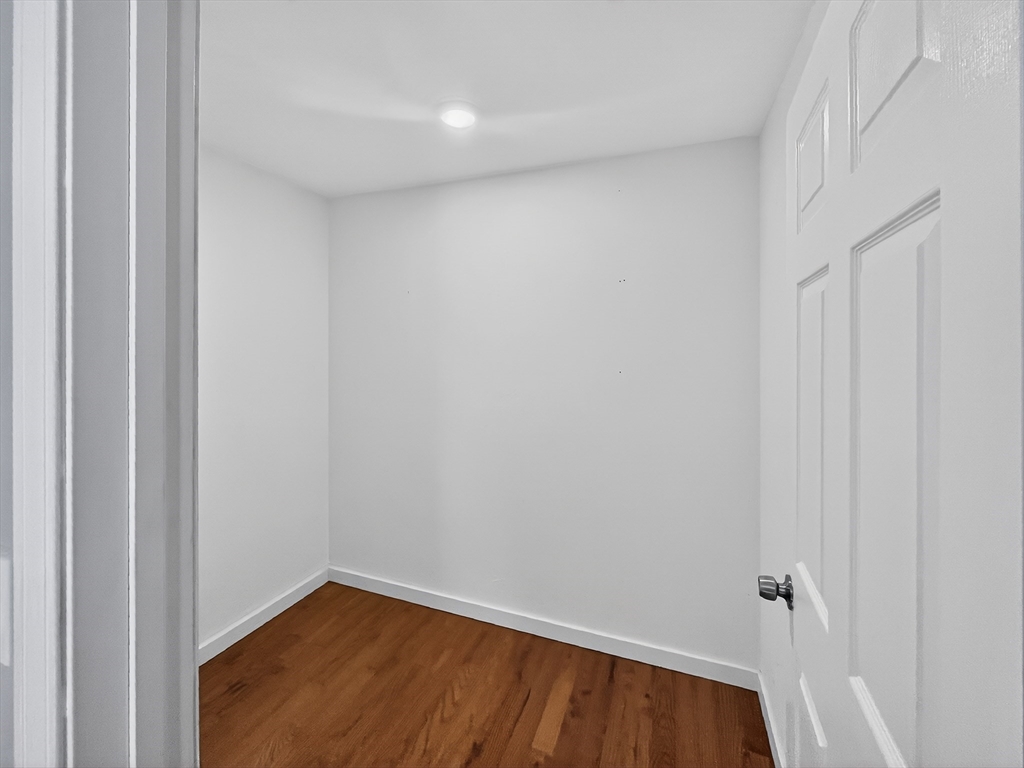 247 Pilgrim Avenue, Unit 3 Worcester, MA 01604 - Photo 11 of 16