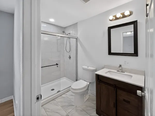 $2,600 | 247 Pilgrim Avenue, Unit 3, Worcester, MA 01604