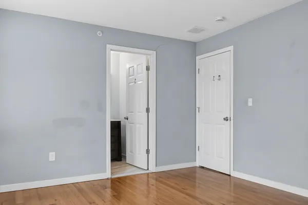 $2,600 | 247 Pilgrim Avenue, Unit 3, Worcester, MA 01604