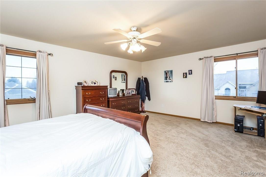 175 Bellshire Lane Rochester, MI 48307 - Photo 20 of 38 031-Master_Bedroom-3646800-medium.jpg