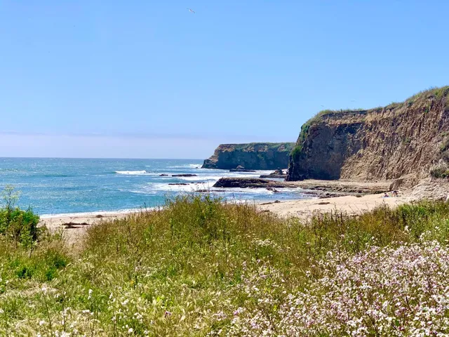 $1,575,000 | 2 3rd Avenue, Davenport, CA 95017