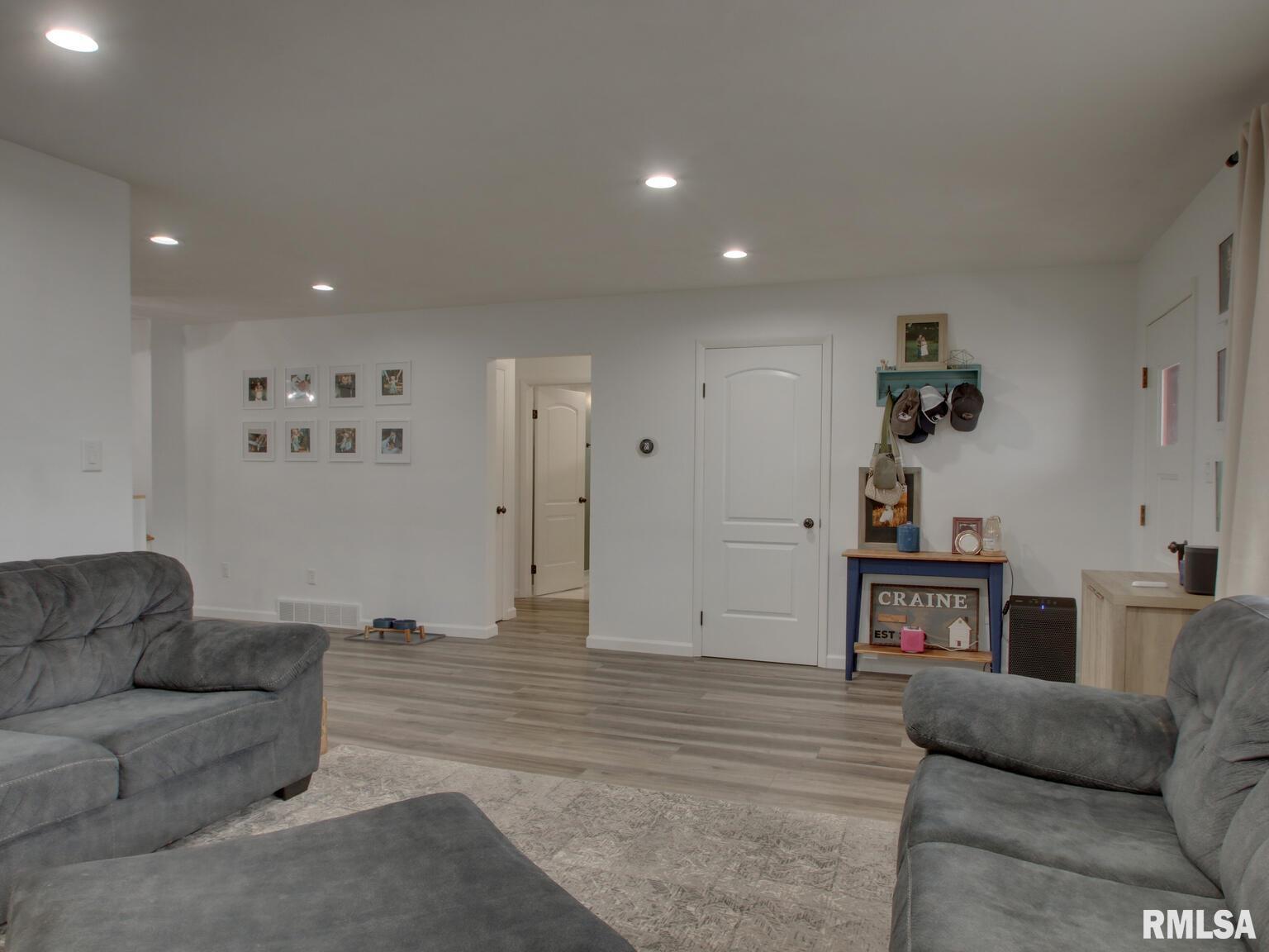 1213 South 24th Street Quincy, IL 62301 - Photo 11 of 29