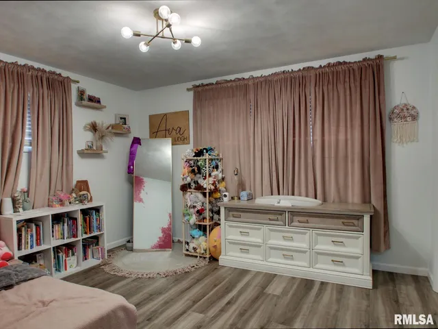 $219,900 | 1213 South 24th Street, Quincy, IL 62301