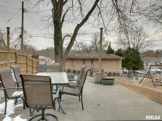 $219,900 | 1213 South 24th Street, Quincy, IL 62301