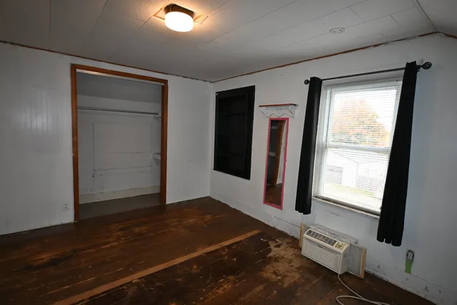 $144,500 | 301 South Galena Street, South Wayne, WI 53587