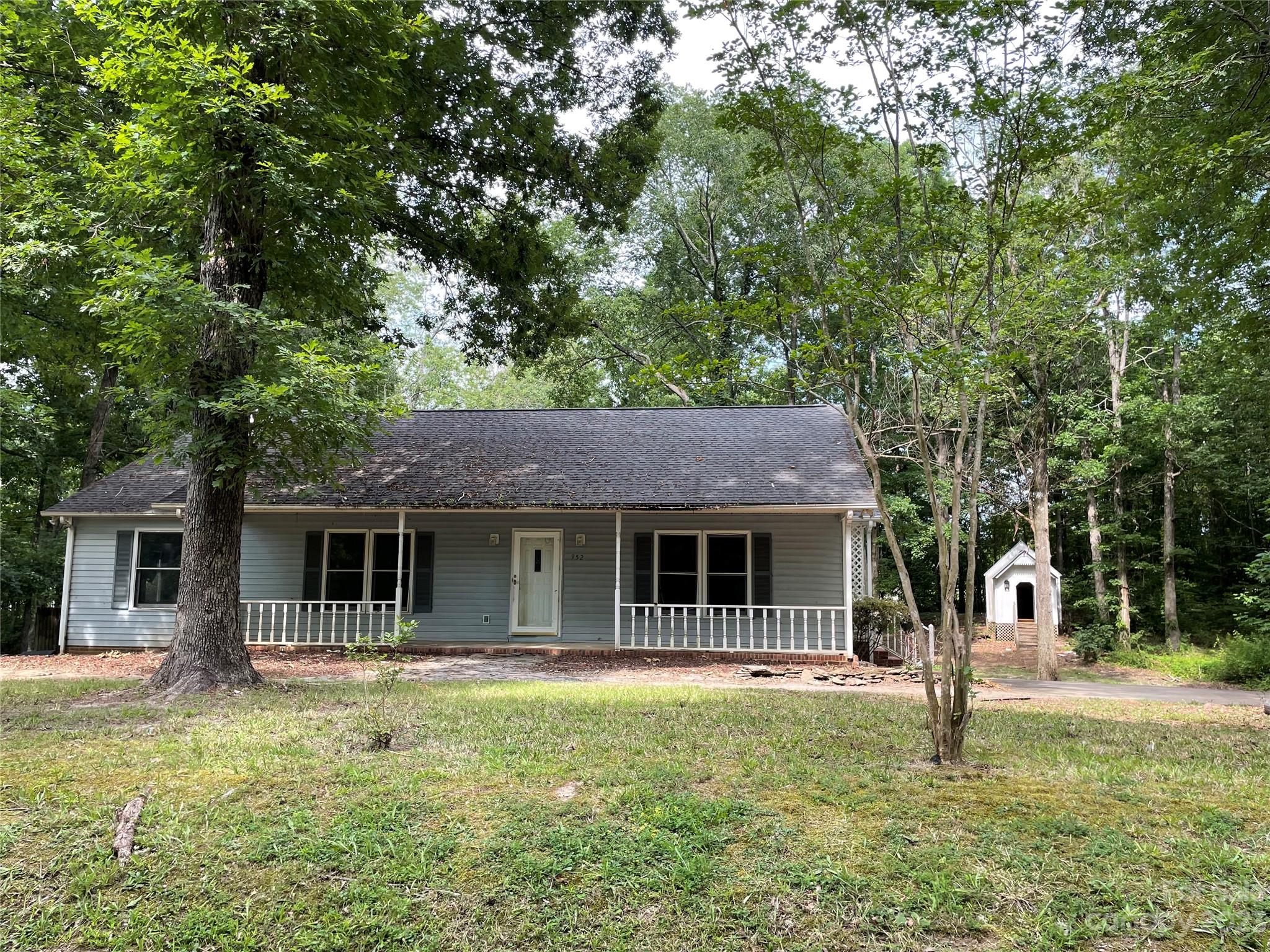 952 Holly Road Rock Hill, SC 29730 - Photo 1 of 18 Gallery Image 1