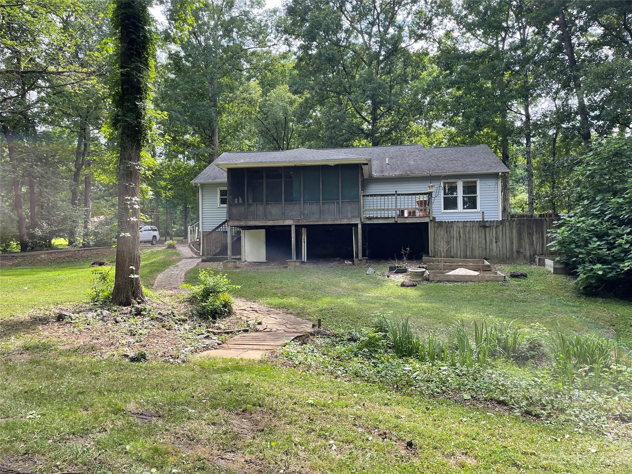 952 Holly Road Rock Hill, SC 29730 - Photo 3 of 18 Gallery Image 3