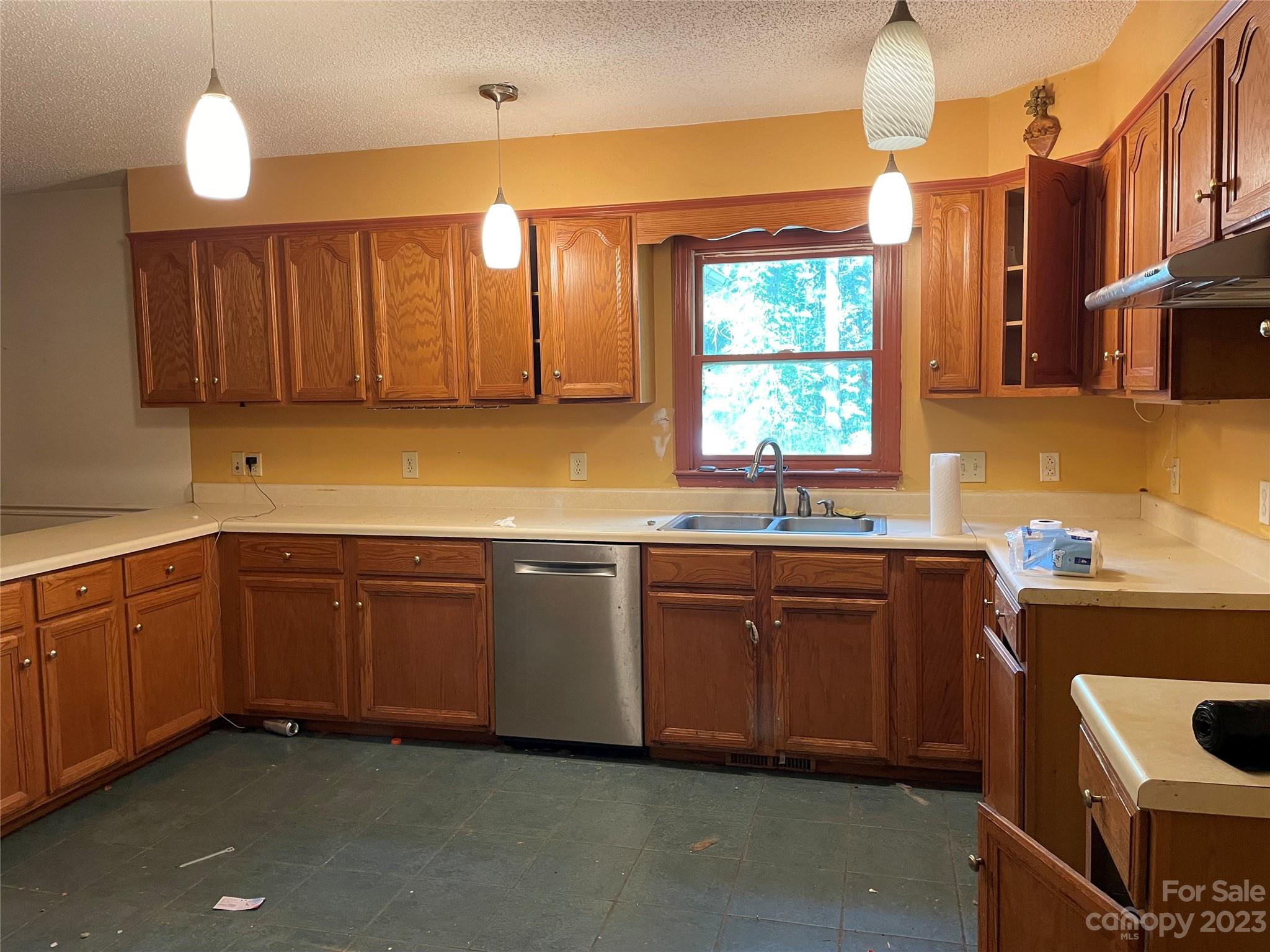 952 Holly Road Rock Hill, SC 29730 - Photo 6 of 18 Gallery Image 6