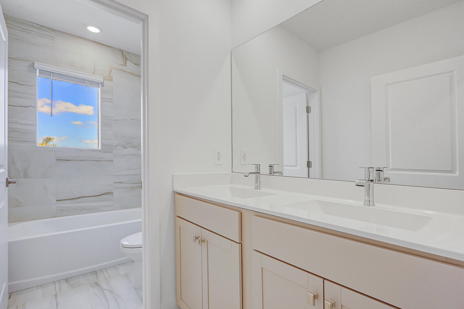 7141 Southeast Park Trace Stuart, FL 34997 - Photo 25 of 46 .