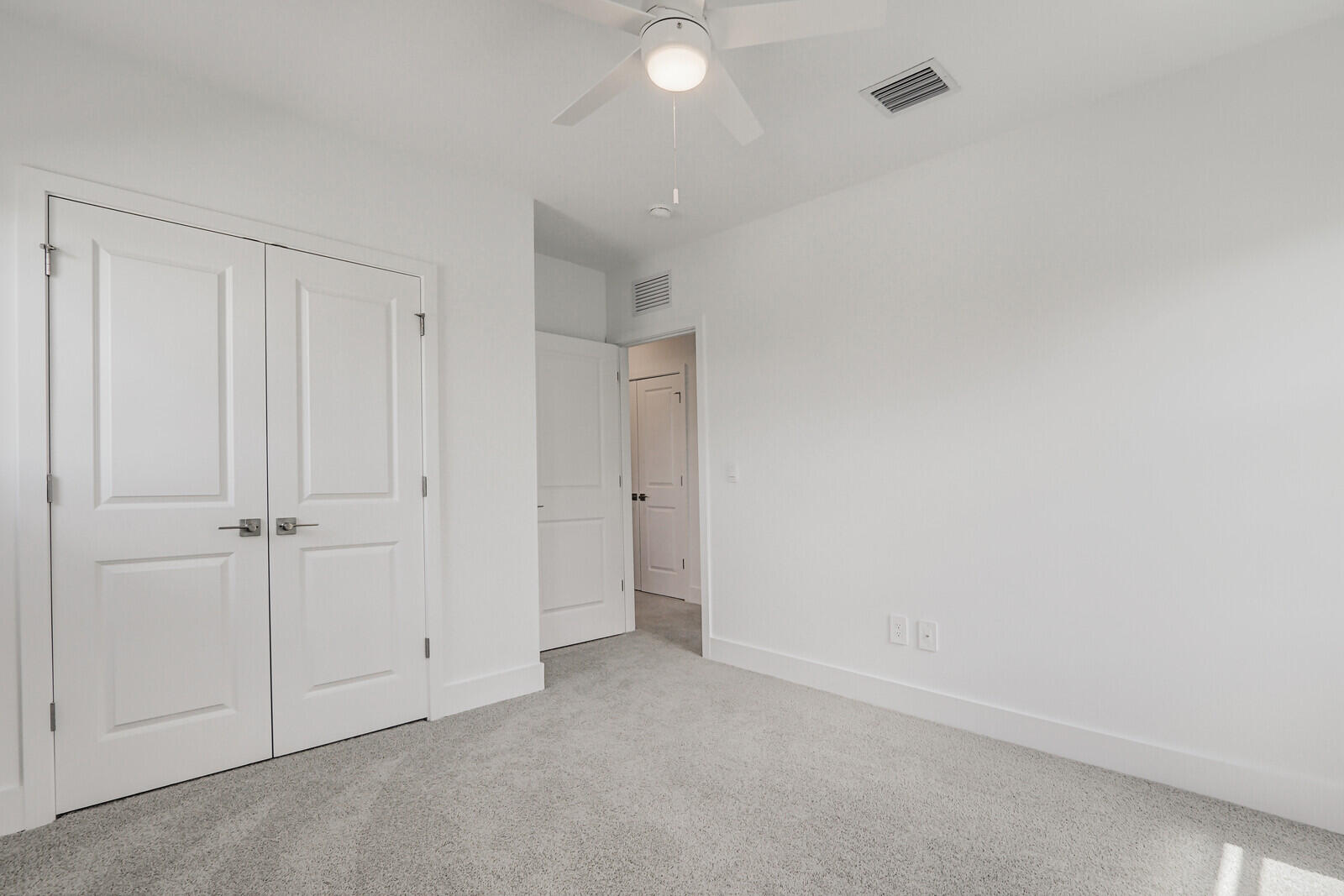 7141 Southeast Park Trace Stuart, FL 34997 - Photo 27 of 46 .