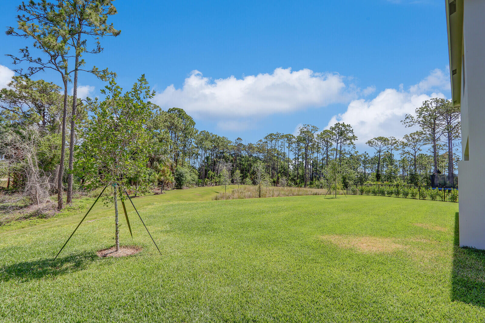 7141 Southeast Park Trace Stuart, FL 34997 - Photo 41 of 46 .