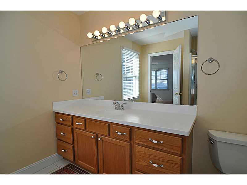8 Prospect Farm Road Portsmouth, RI 02871 - Photo 14 of 24 Master Bath/Spa.