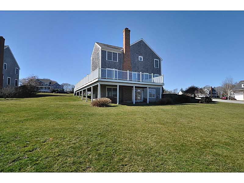 8 Prospect Farm Road Portsmouth, RI 02871 - Photo 16 of 24 Exterior Back.