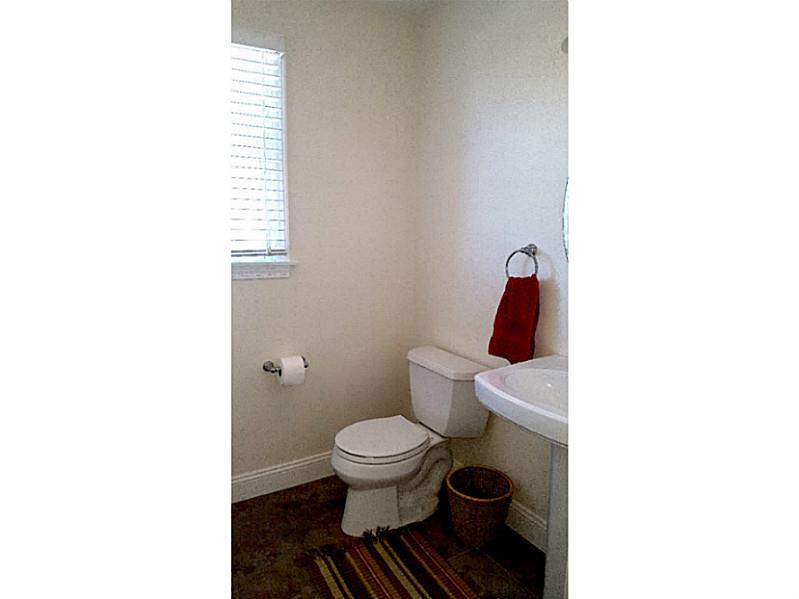 8 Prospect Farm Road Portsmouth, RI 02871 - Photo 17 of 24 Bathroom.