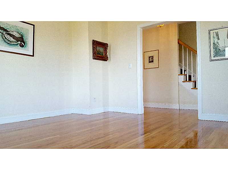 8 Prospect Farm Road Portsmouth, RI 02871 - Photo 6 of 24 Dining Room.